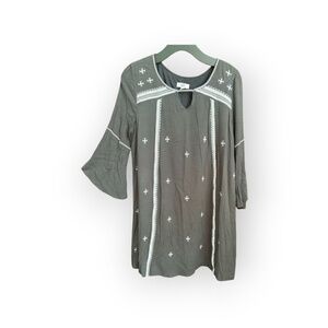 🛍️ embroidery dress. Excellent condition